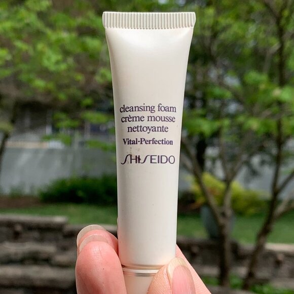 8pc Skincare Kit Shiseido - Picture 10 of 15